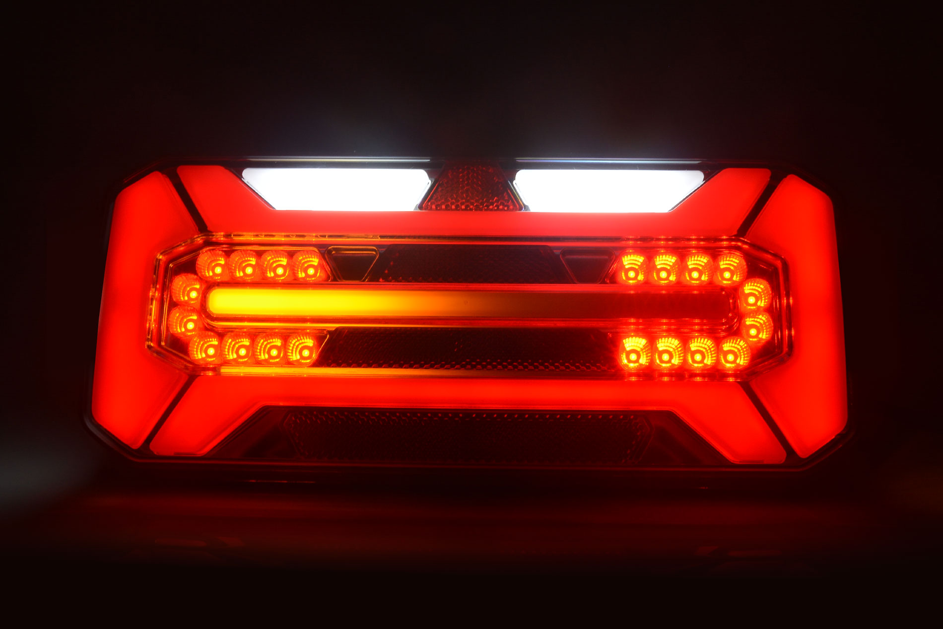 LED Zadní skupinová svítilna s dynamickým pozičním světlem WAŚ, 12V-24V, ECE, IP 66/68, pravá