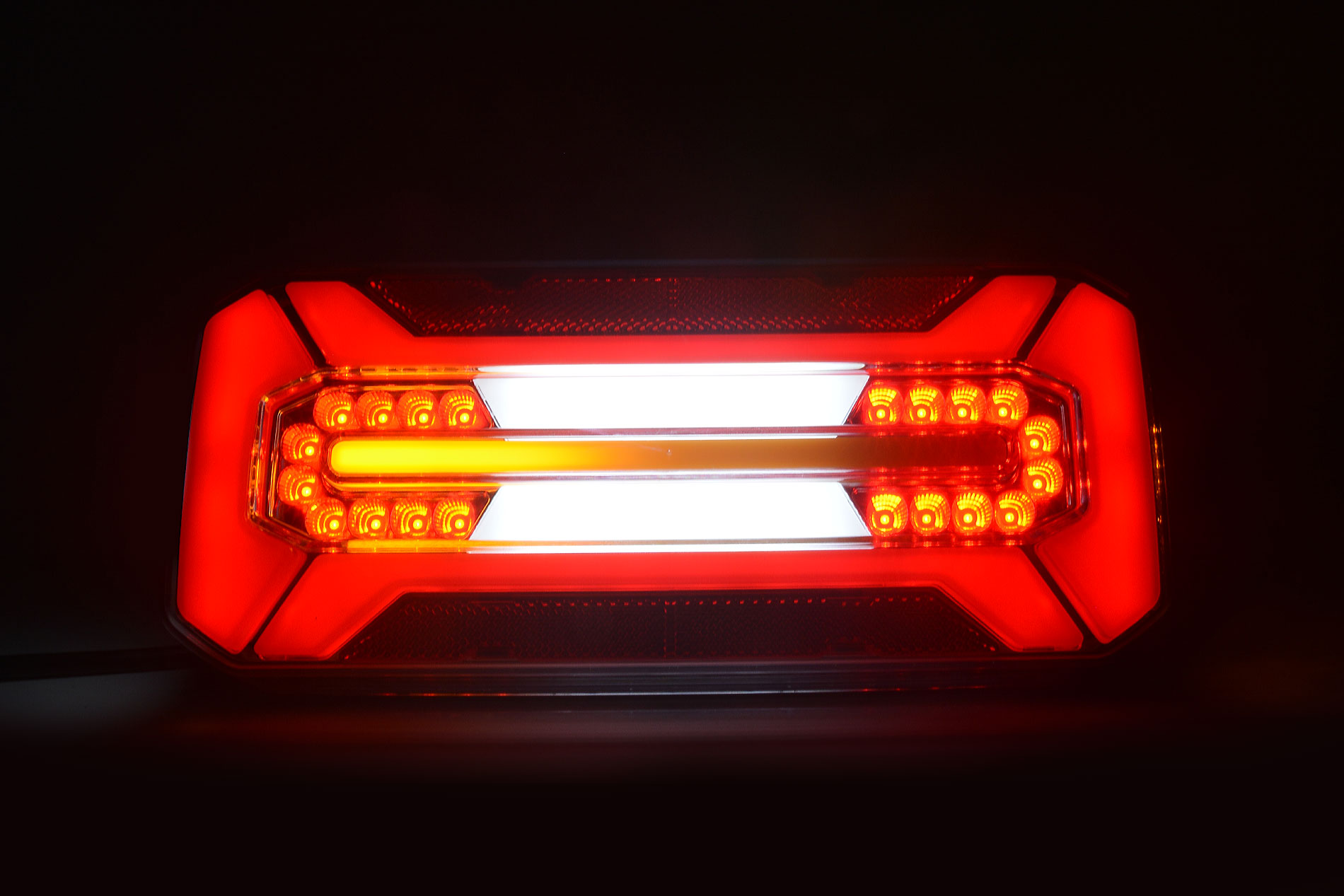 LED Zadní skupinová svítilna s dynamickým pozičním světlem WAŚ, 12V-24V, ECE, IP 66/68, univerzální