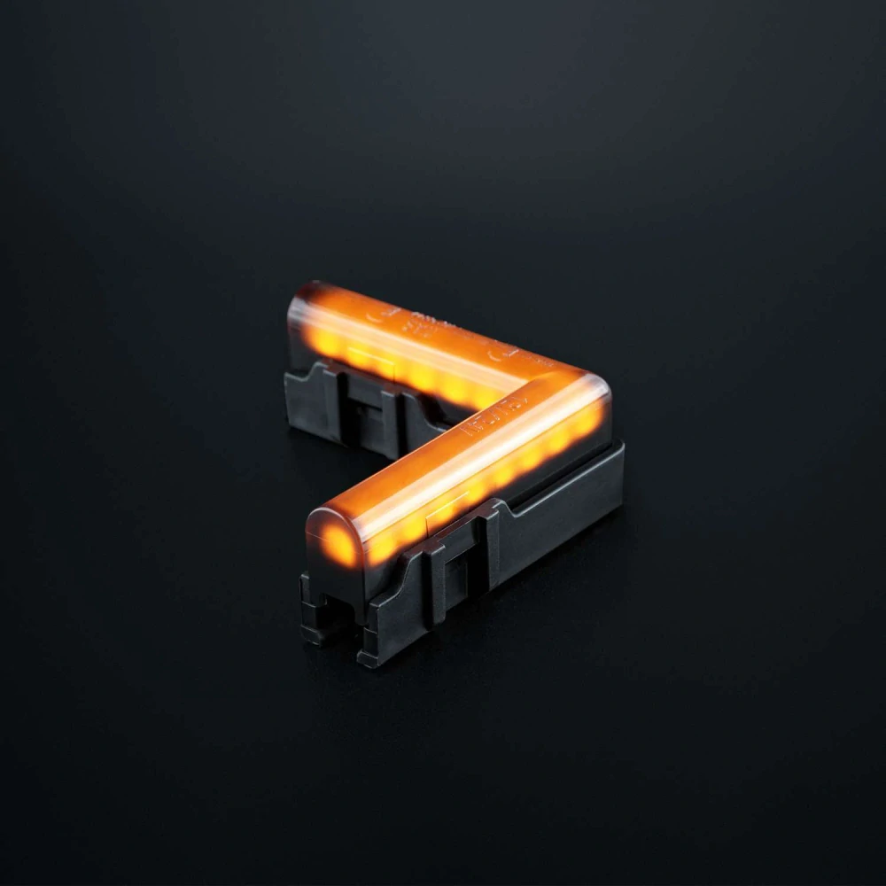 Poziční světlo Strands Freedom Dark line rohové- oranžové