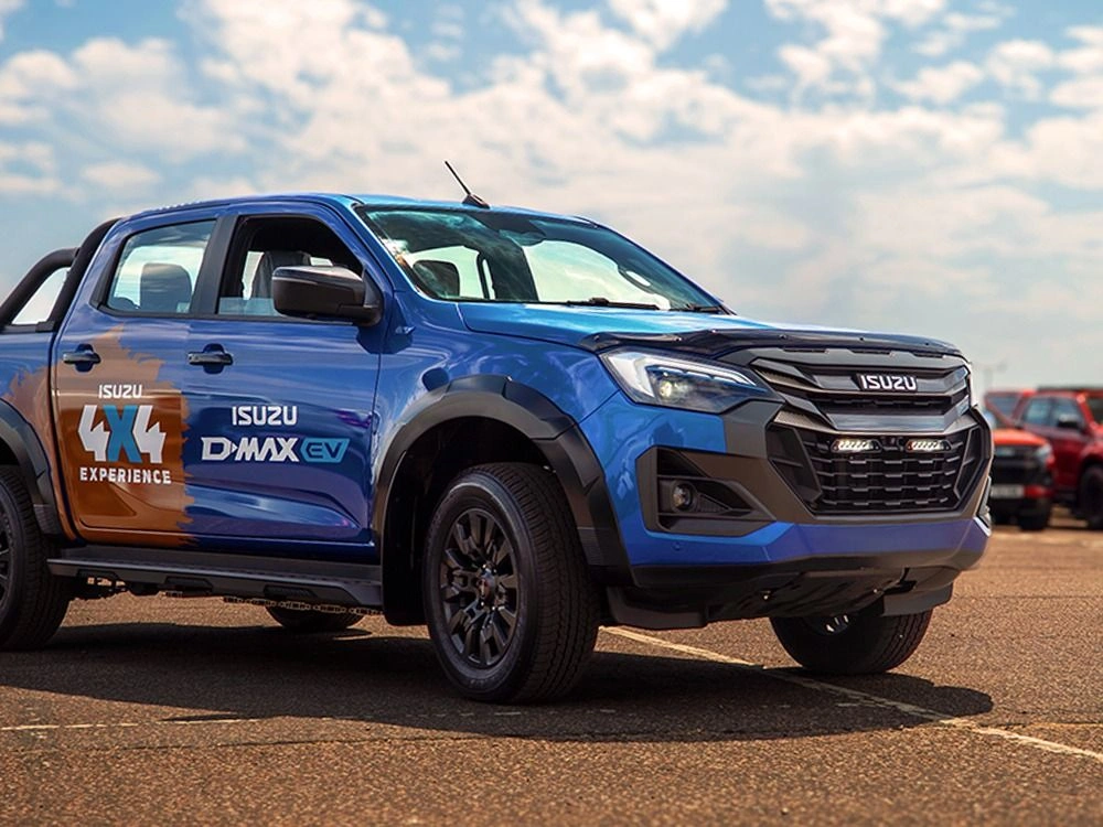 Sada světel do masky Lazer pro Isuzu D-Max (2026-), linear-6