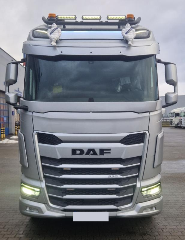 Neon Skyled PRO DAF XG 2022-, 19x134 cm