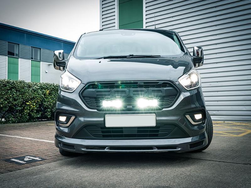 Sada světel do nárazníku Lazer pro Ford Transit Custom Trail (2018-2022), Triple-R 750