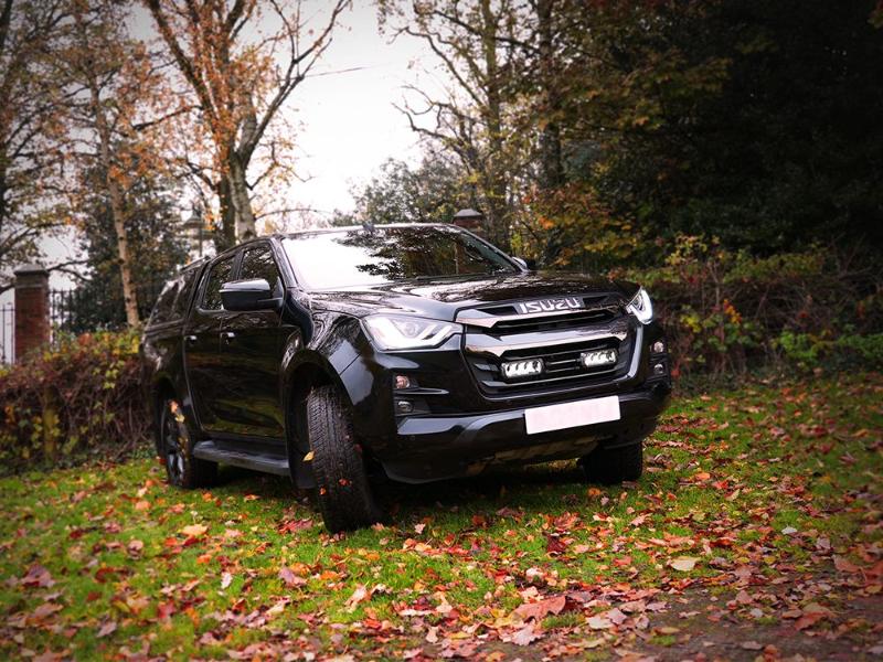 Sada světla do masky Lazer pro Isuzu D-Max (2023+), Triple-R 750