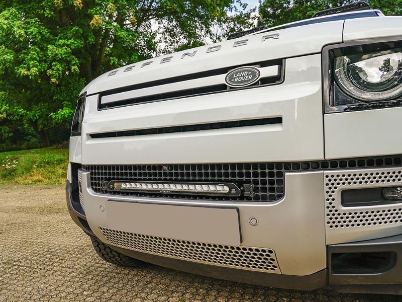 Světlo do nárazníku Lazer pro Land Rover Defender (2020+), Linear-18