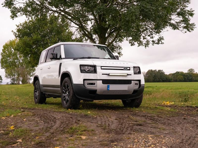 Sada světla do masky Lazer pro Land Rover Defender (2020+), Linear-18