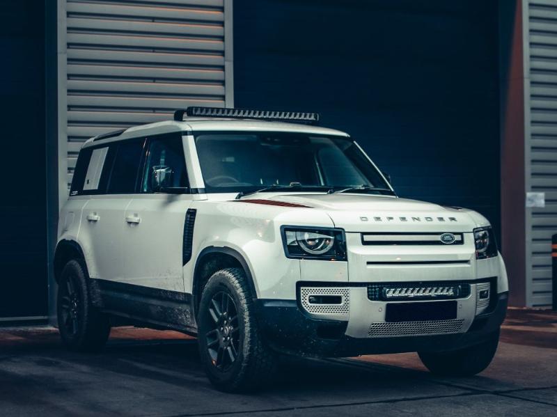 Sada světla pro montáž na střechu Lazer, Land Rover Defender (2020+), Linear