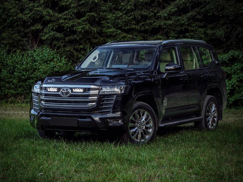 Sada světel do masky Lazer pro Toyota Land Cruiser 300 series (2022+), Triple-R