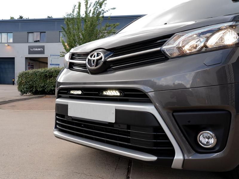 Sada světel do nárazníku Lazer pro Toyota Proace (2016-2023), Linear-6