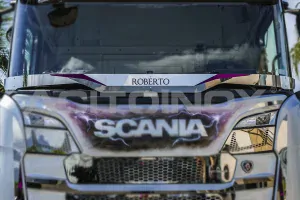 Nerezový květináč se svým nápisem/logem, Scania NTG S/R