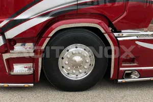 Nerezová lišta na blatníky, Scania NGT S