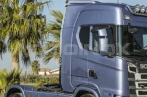 Nerezová lištabočního spoileru, Scania NGT R - Vysoká kabina