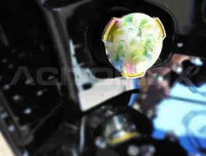 Nerezová lišta na víčko nádrže se šroubem proti krádeži, Scania NGT R