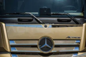 Nerezové lišty do masky, Mercedes Actros 5