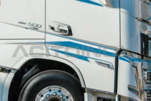 Nerezové lišty na bok kabiny, Volvo FH4 a FH5