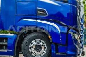 Nerezové lišty pod dveře, Iveco S-Way