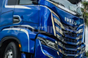 Nerezové lišty pod okna, Iveco S-Way