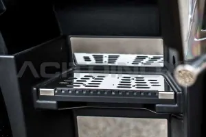 Nerezové kryty schůdku, Renault T - spací kabina