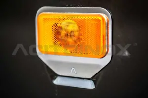 Nerezový rámeček na odrazku, Renault T