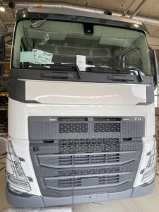 Reklamní panel Vepro pro Volvo FH5 2024- | AD4416S