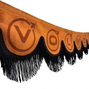 Bordura do kamionu Volvo- hnědá, černé střapce
