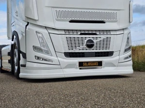 Přídavný spoiler pod nárazník, s integrovanou LED rampou, pro Volvo FH Aero