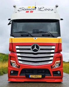 Sluneční clona o 30% hlubší, Mercedes Actros MP4 a MP5