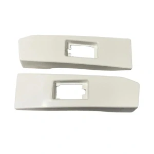 Držáky pozičních světel na schůdek  - Scania NTG