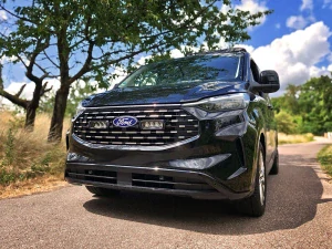Sada světel do masky Lazer pro Ford Tourneo Custom (2024+), Triple-R 750