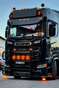 Sluneční clona TK prohnutá Scania NTG 2017+, hloubka 39cm