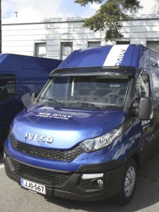 Sluneční clona s výřezem na čidlo, Iveco Daily 2024-