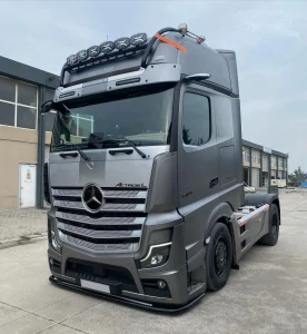 Nerezový ochranný rám nárazníku pro Mercedes Actros MP4 a MP5 – široká kabina, listové odpružení
