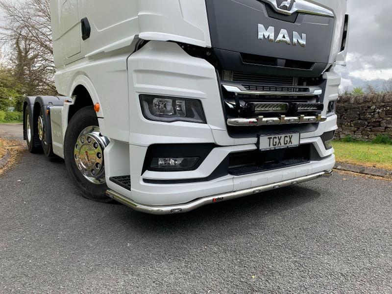 Nerezový rám pod nárazník Kelsa LoBar pro Man TG3 2020- GX/GM