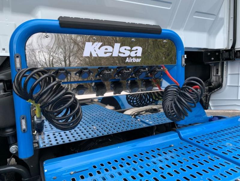 Nerezový rám Kelsa AirBar pro Iveco S-Way