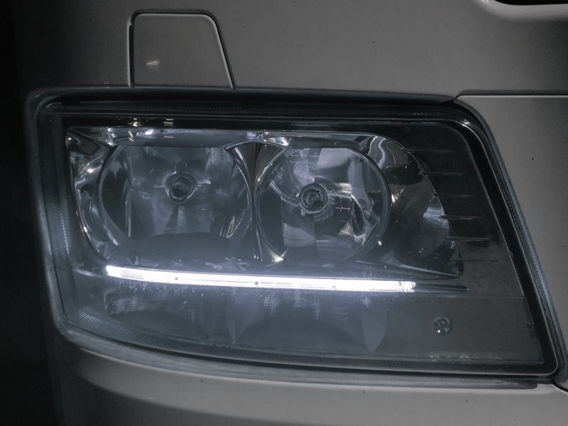 Bílé LED moduly denního svícení barva Xenon pro vozy MAN 2014-2017
