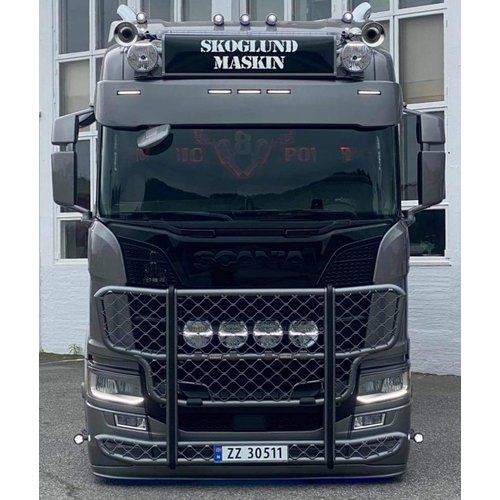 Sluneční clona pro Scania New Generation 30% hlubší než originál