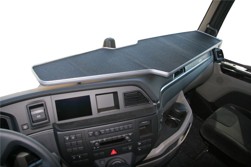 Velká police MAN TGX (2020+) černá