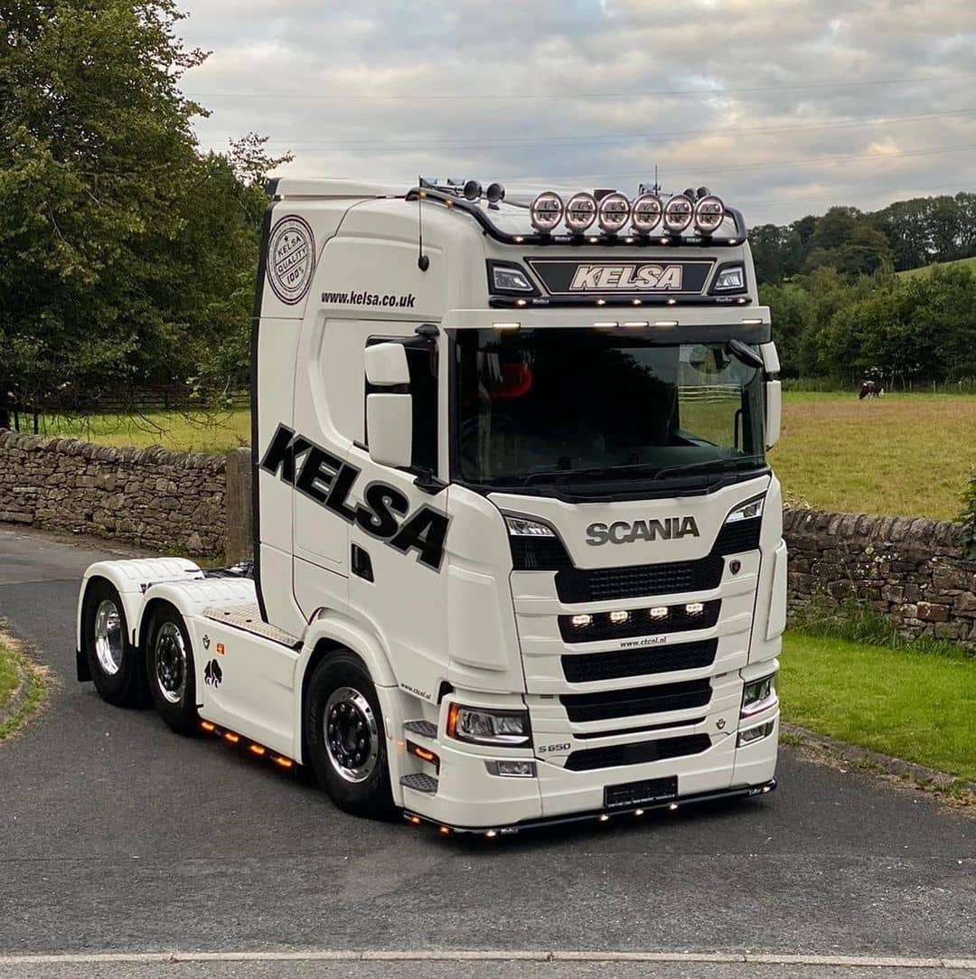 Střešní hliníkový rám Kelsa HiBar Široký pro  Scania Next Generation R&S Vysoká kabina