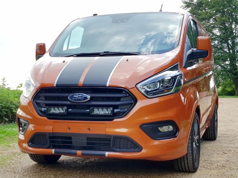 Sada světel do masky Lazer pro Ford Transit Custom (2018-2022), Triple-R 750