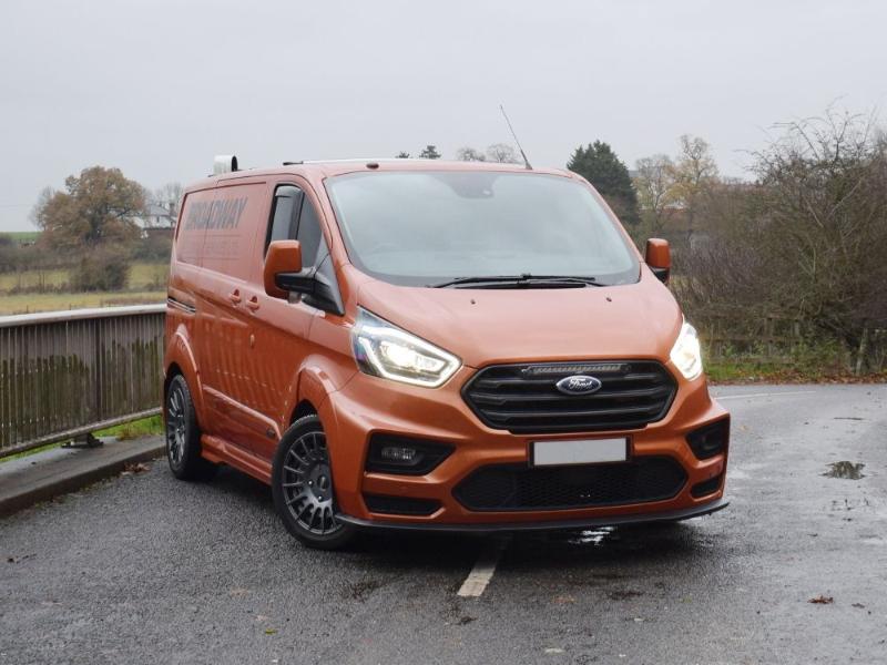 Sada světla do masky Lazer pro Ford Transit Custom (2018-2022), Linear-18