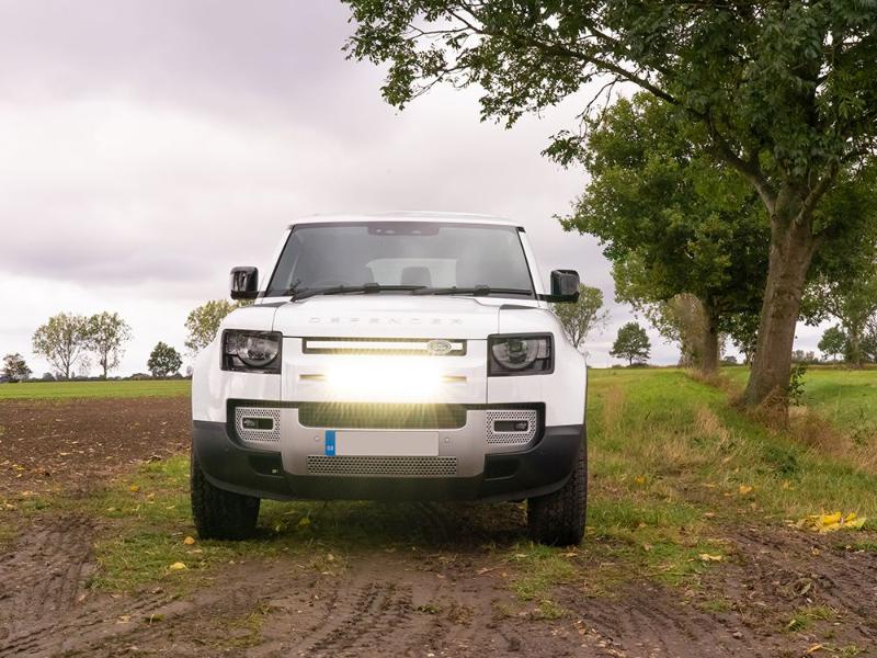 Sada světla do masky Lazer pro Land Rover Defender (2020+), Linear-18