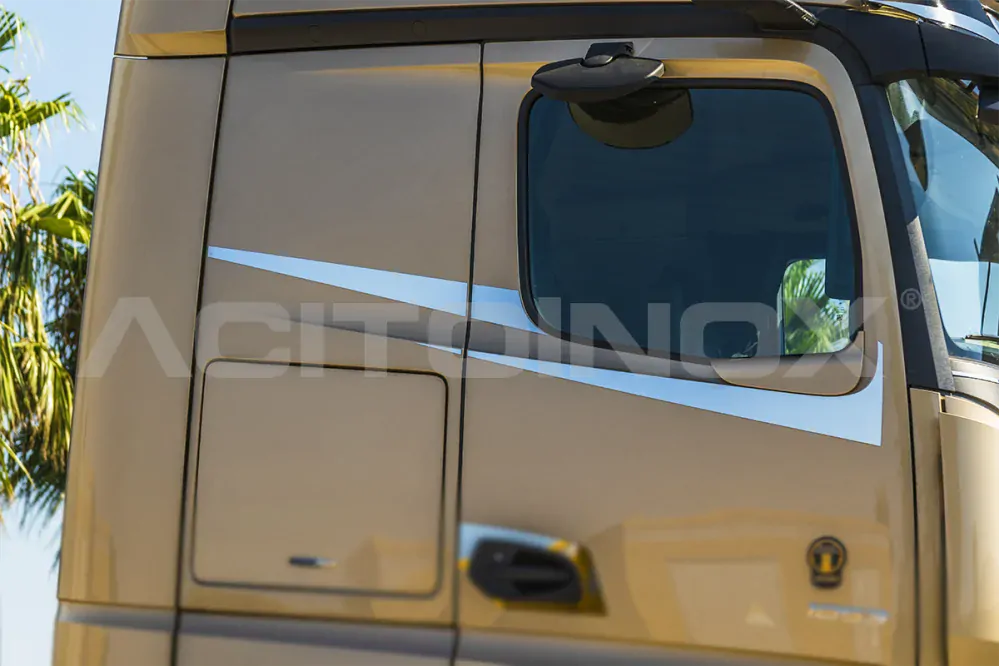 Nerezové lišty na dveře, Mercedes Actros 5