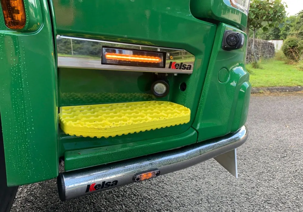 Nerezový rám po nárazník Kelsa LoBar, Scania NTG R, S, P, G - mělký vystouplý nárazník