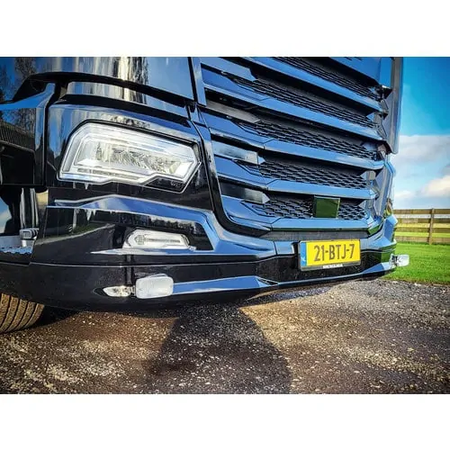 Přídavný spoiler pod nárazník lízatko DAF XF/XG/XG+ s Talmu světly