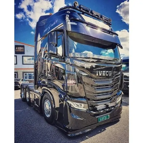 Sluneční clona Iveco S-Way