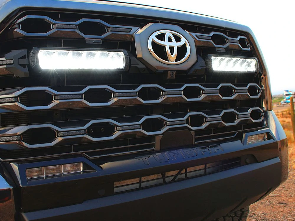 Sada světel do masky Lazer pro Toyota Tundra Platinum 2022+, Triple-R 850