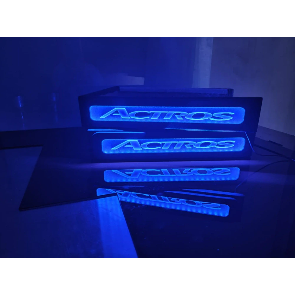 Podsvícená základna sedadla Mercedes ACTROS- nápis Actros + modré podsvícení
