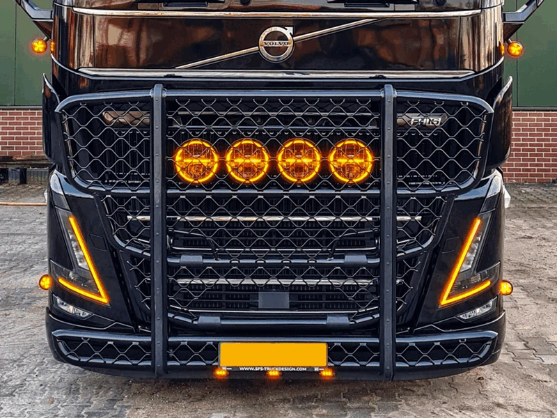 LED moduly denního svícení pro Volvo FH AERO, FH5 a FM5 2021+, oranžová/bilá + strobo