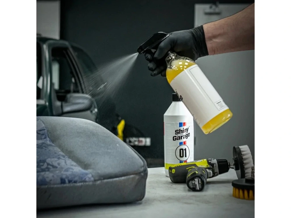 Shiny Garage Carpet Cleaner - Čistič čalounění a koberců 1L