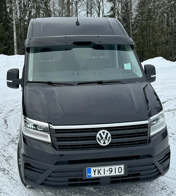 Sluneční clona VW Crafter 2017 / MAN TGE 2017 s výřezem na kameru, art. 3127AB/komplet