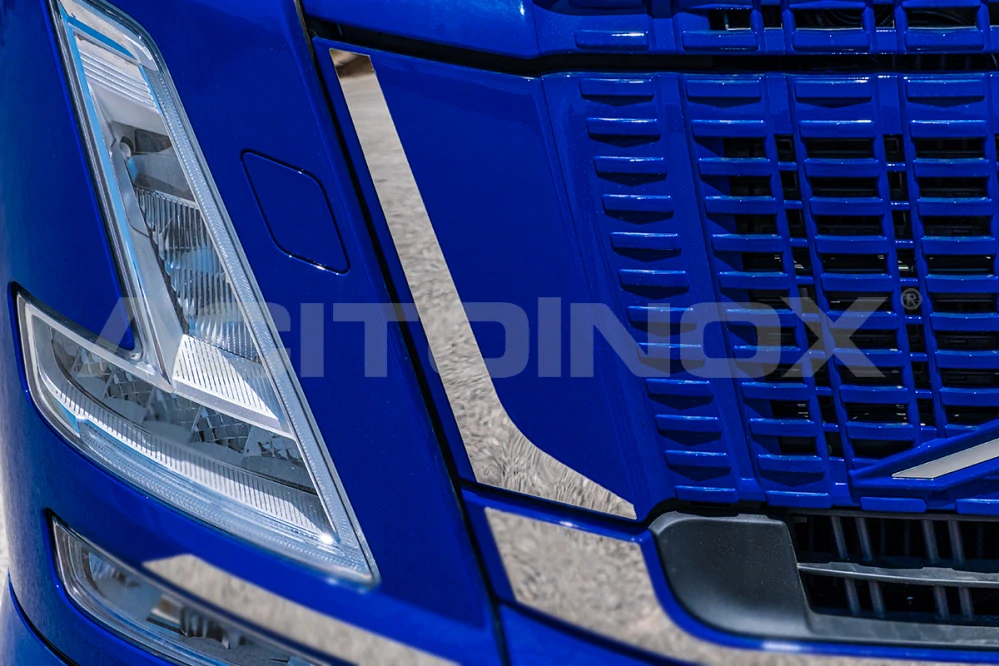 Nerezová lišta do masky, pro Volvo FH Aero